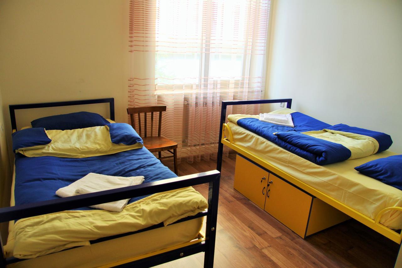 Shat Lav Hostel Erivan Exterior foto
