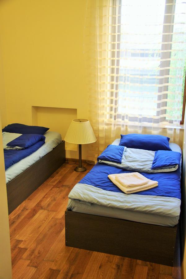Shat Lav Hostel Erivan Exterior foto