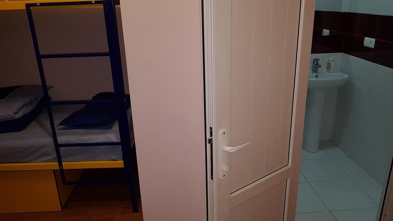 Shat Lav Hostel Erivan Exterior foto