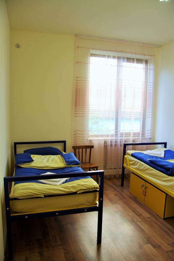 Shat Lav Hostel Erivan Exterior foto